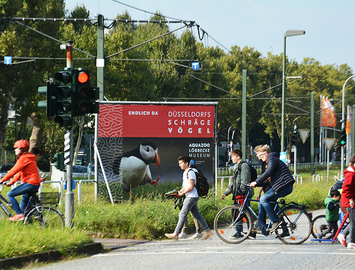 Stadt Düsseldorf Standortkommunikation mit Stadtsilhouette